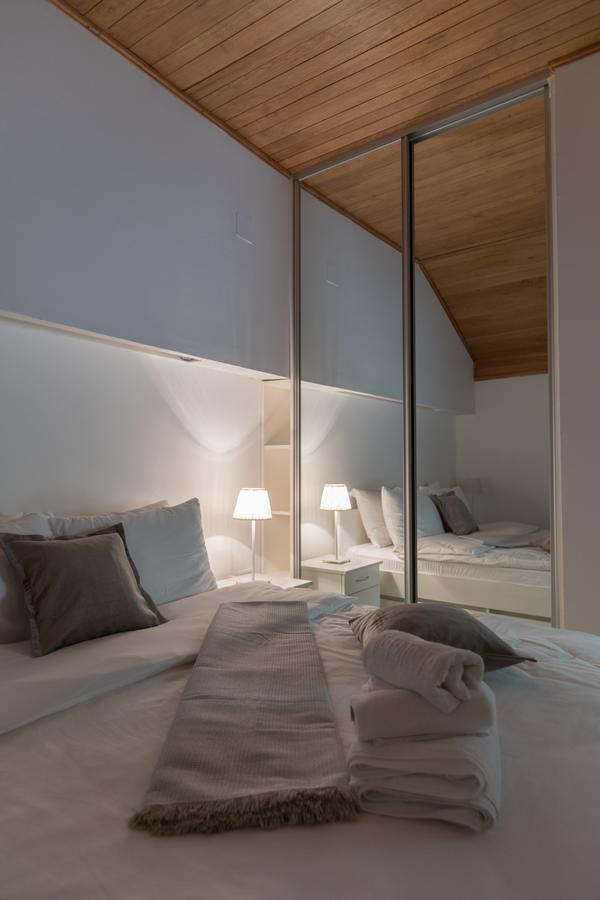 Seven Hills Duplex Eco-Cottage كوتور المظهر الخارجي الصورة