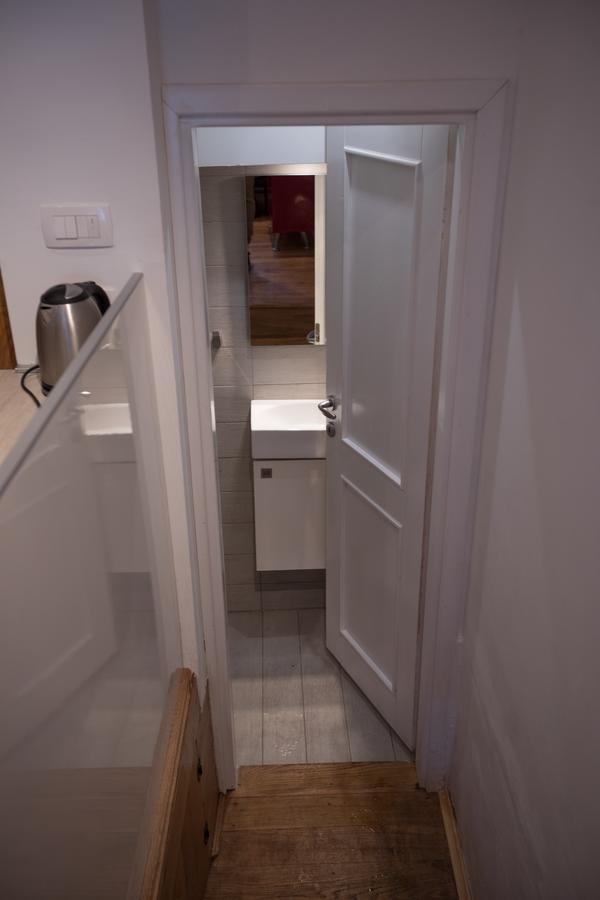 Seven Hills Duplex Eco-Cottage كوتور المظهر الخارجي الصورة